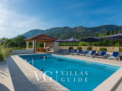 Cypress Paradise Pool