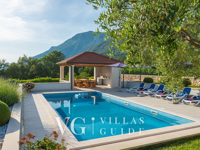 Cypress Paradise Pool