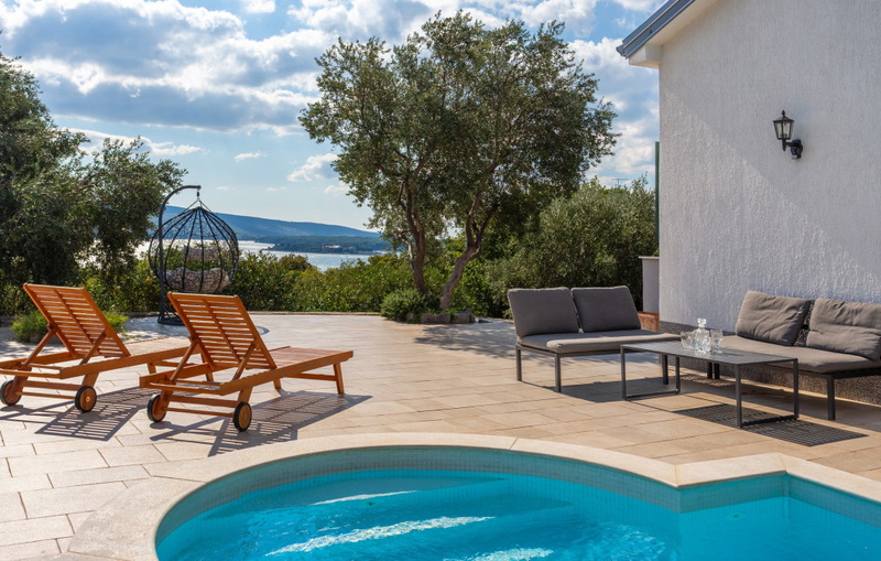 Villa Lucija with pool island Krk