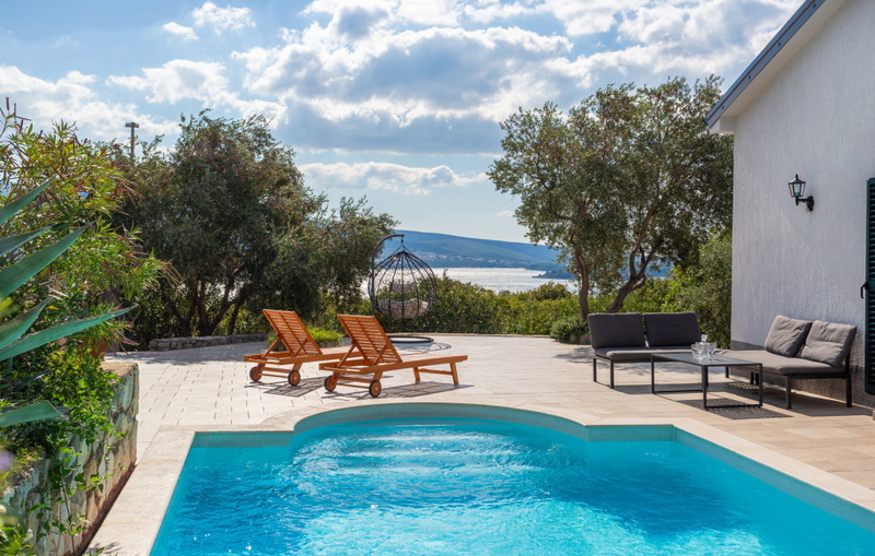 Villa Lucija with pool island Krk