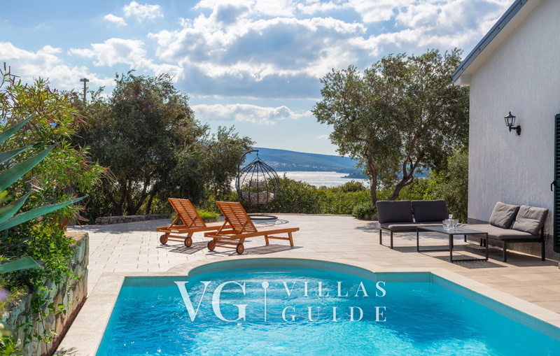 Villa Lucija with pool island Krk