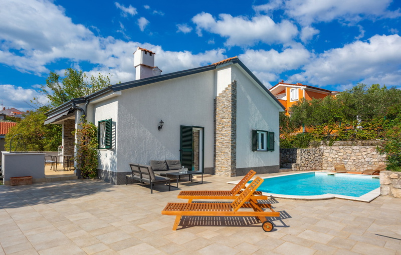 Villa Lucija with pool island Krk