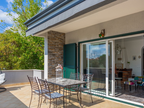 Villa Lucija with pool island Krk