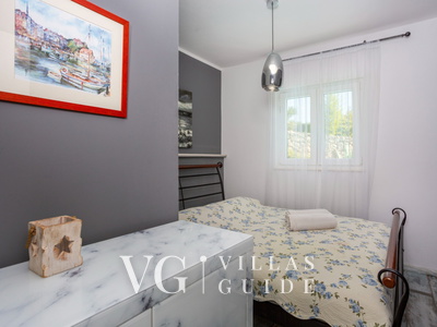 Villa Lucija with pool island Krk Camera da letto