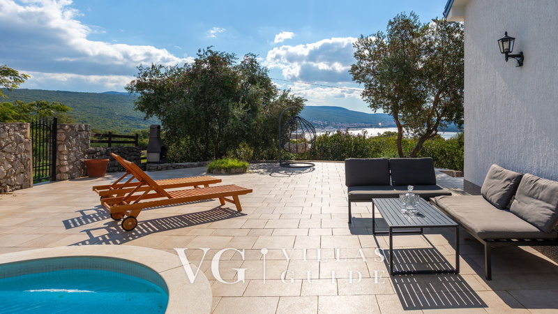 Villa Lucija with pool island Krk Piscina