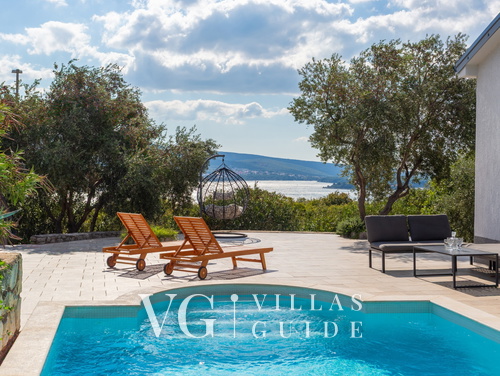 Villa Lucija with pool island Krk