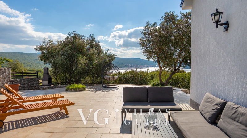 Villa Lucija with pool island Krk