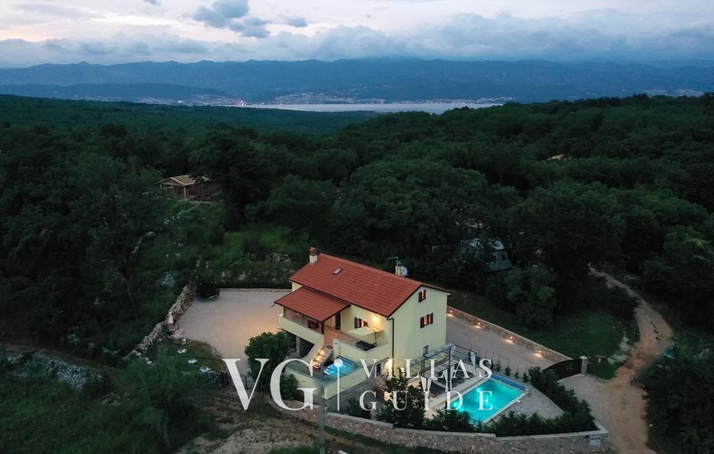 Villa Andrea with pool & whirpool Island Krk