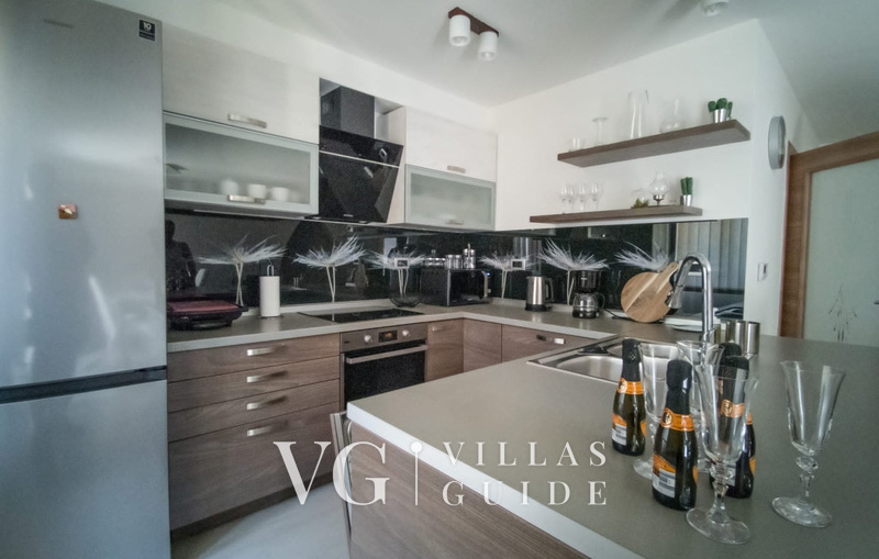 Villa Andrea with pool & whirpool Island Krk Kuhinja