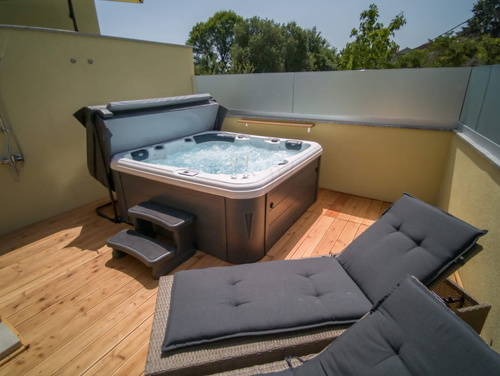 Villa Andrea with pool & whirpool Island Krk