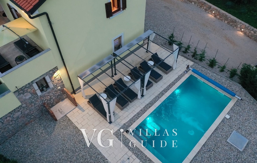 Villa Andrea with pool & whirpool Island Krk Bazen