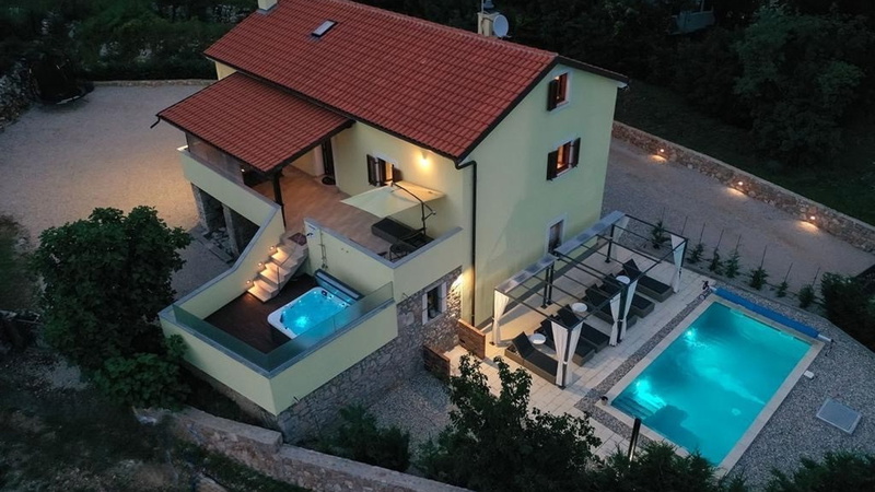 Villa Andrea with pool & whirpool Island Krk