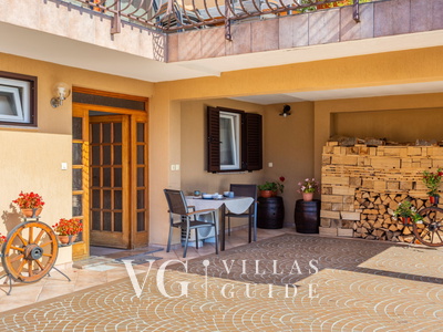 Apartman Beni Garden and property exterior