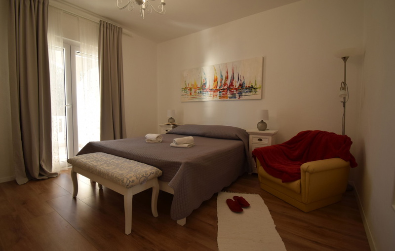 Apartman Ana - directly on the beach