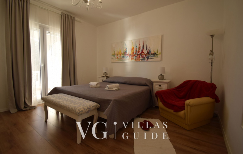 Apartman Ana - directly on the beach Bedroom