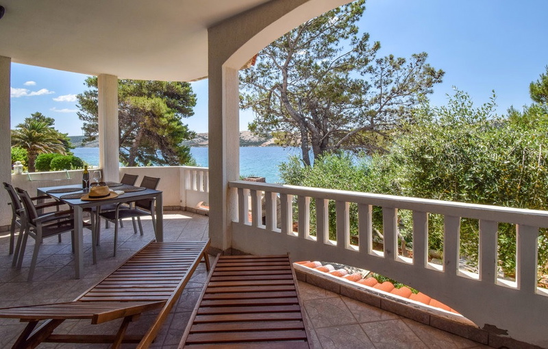 Apartman Ana - directly on the beach