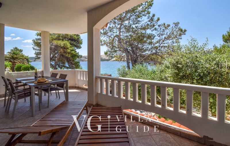 Apartman Ana - directly on the beach