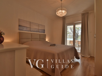 Apartman Ana - directly on the beach Bedroom