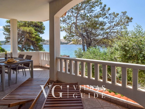 Apartman Ana - directly on the beach