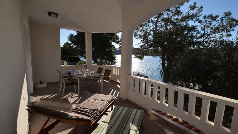Apartman Ana - directly on the beach