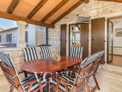 Villa Stara Hiža Garden and property exterior