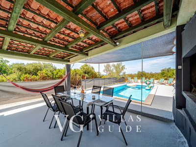 Holiday home Edi Garten und Außenbereich