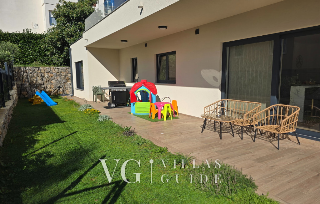 Villa SUNLIFE with indoor&outdoor pool &sauna Opatija Garten und Außenbereich