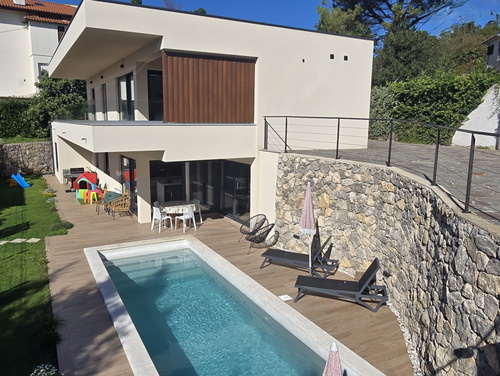 Villa SUNLIFE with indoor&outdoor pool &sauna Opatija