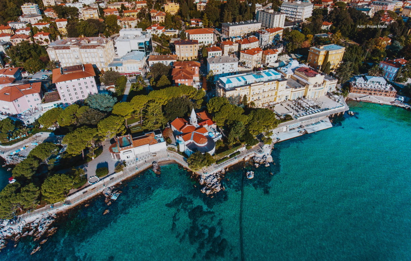 Villa SUNLIFE with indoor&outdoor pool &sauna Opatija