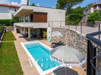 Villa SUNLIFE with indoor&outdoor pool &sauna Opatija Garten und Außenbereich