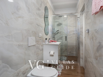 Villa SUNLIFE with indoor&outdoor pool &sauna Opatija Badezimmer