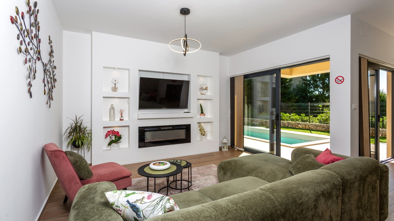 Villa SUNLIFE with indoor&outdoor pool &sauna Opatija