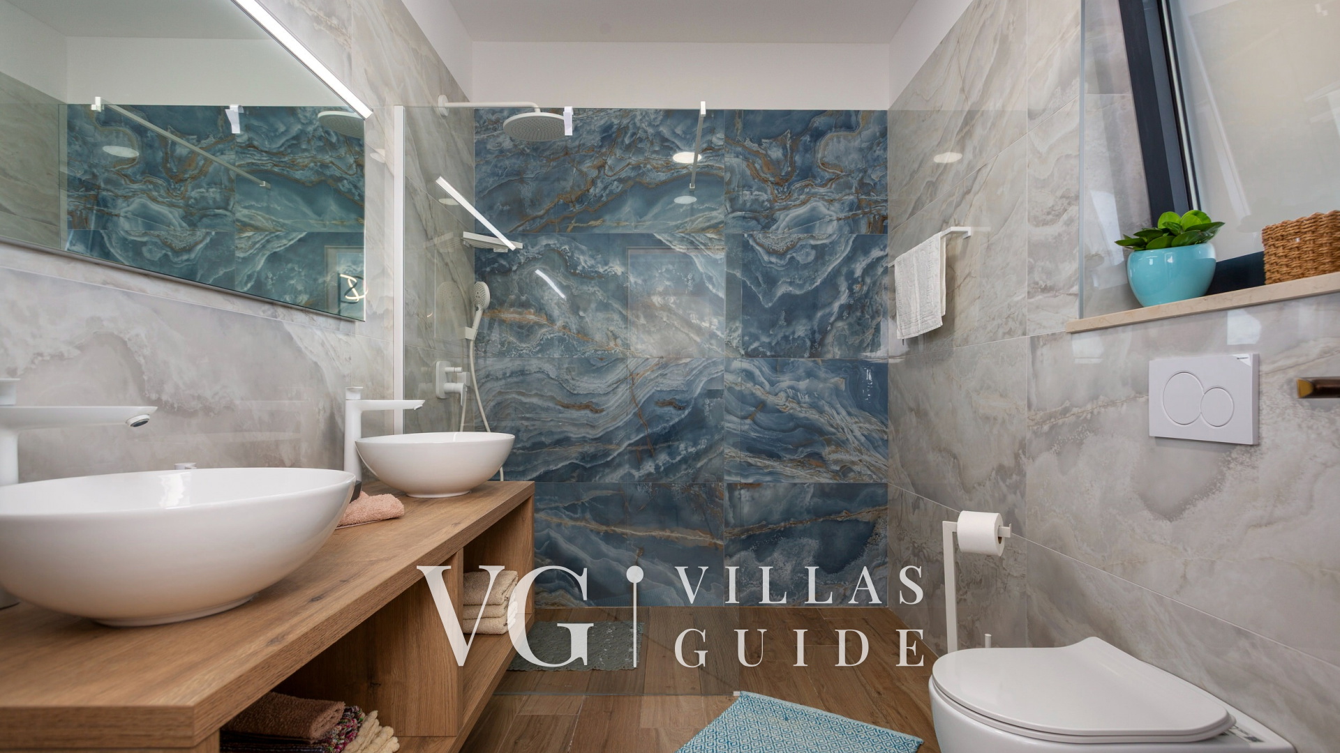 Villa SUNLIFE with indoor&outdoor pool &sauna Opatija Badezimmer