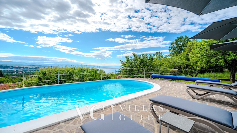 Villa Simic with pool and Kvarner view