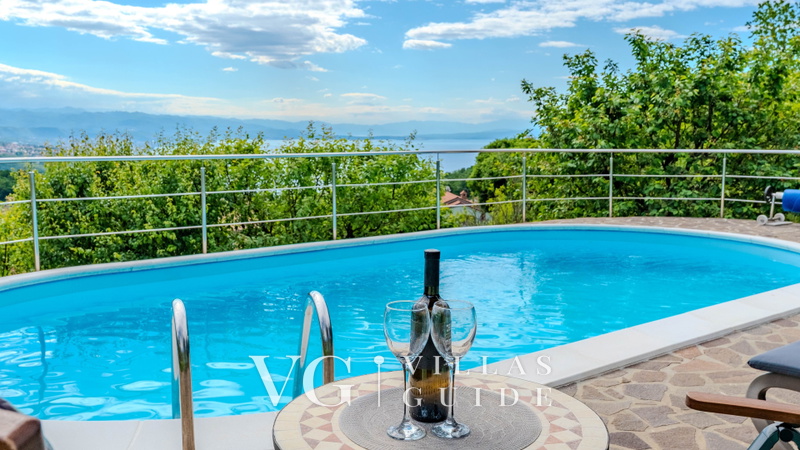 Villa Simic with pool and Kvarner view