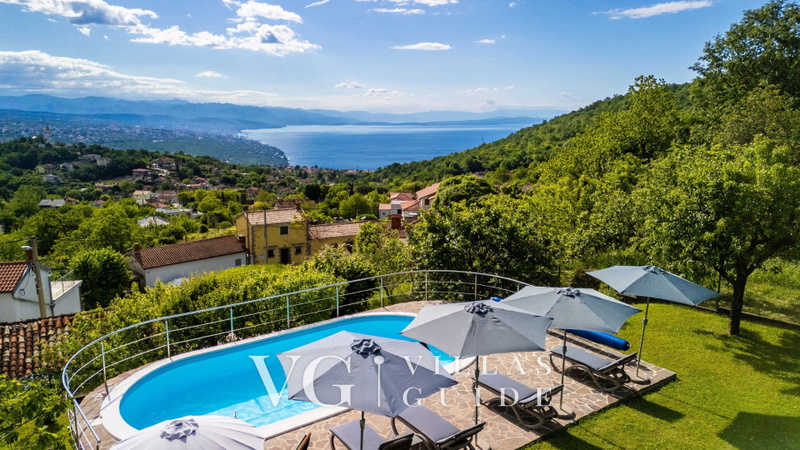 Villa Simic with pool and Kvarner view