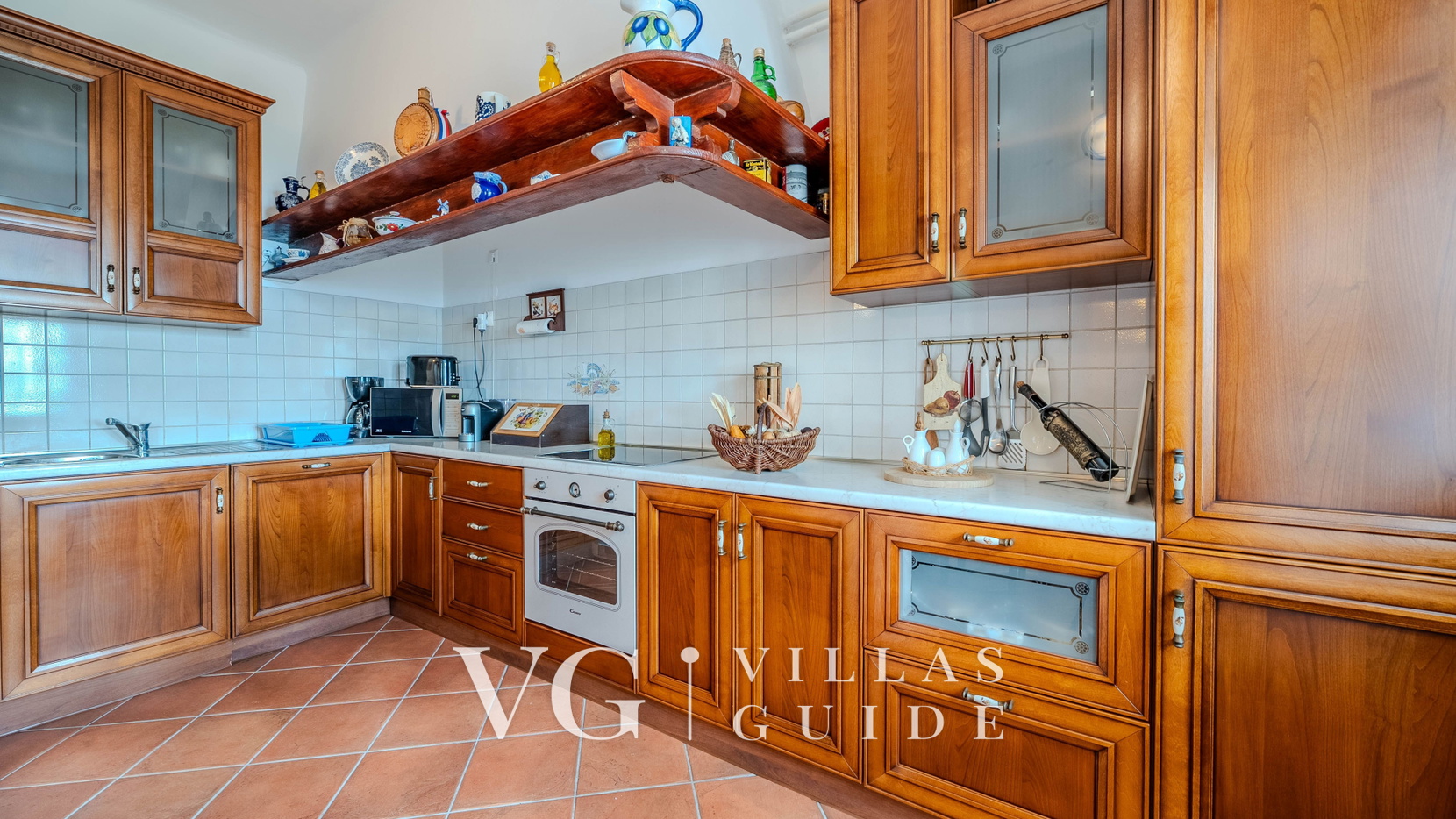 Villa Simic with pool and Kvarner view Kuhinja