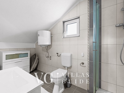 Villa MilaMar Bathroom