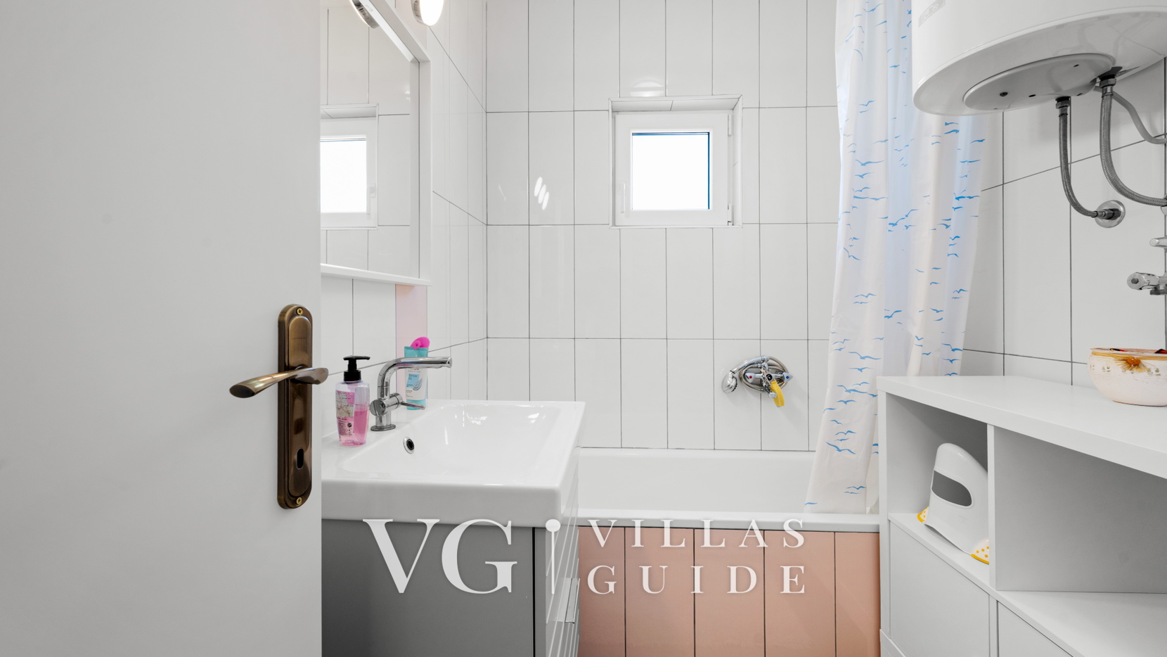 Villa MilaMar Bathroom