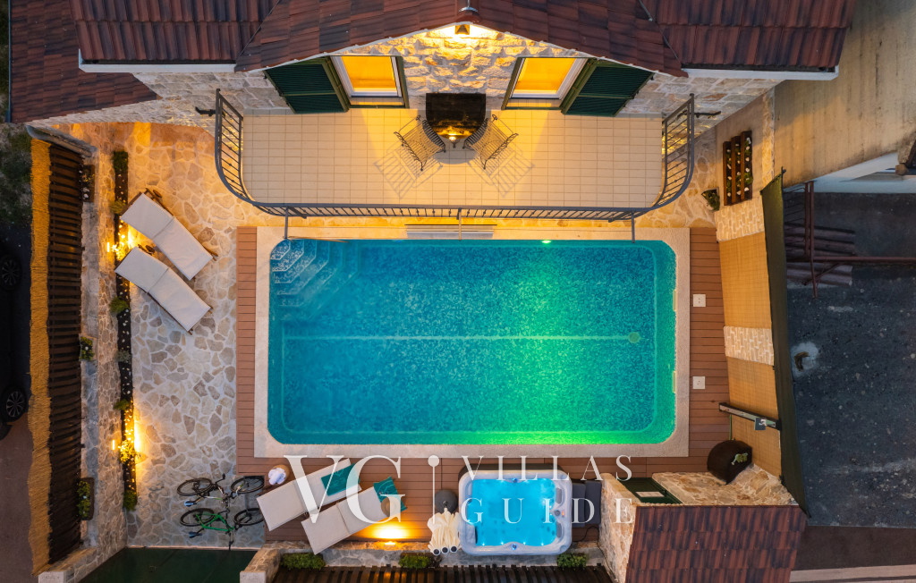 Villa Old House - Makarska-Šumet Piscina