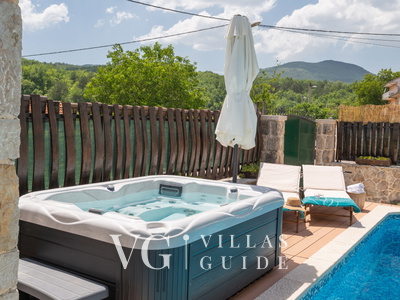 Villa Old House - Makarska-Šumet wellness