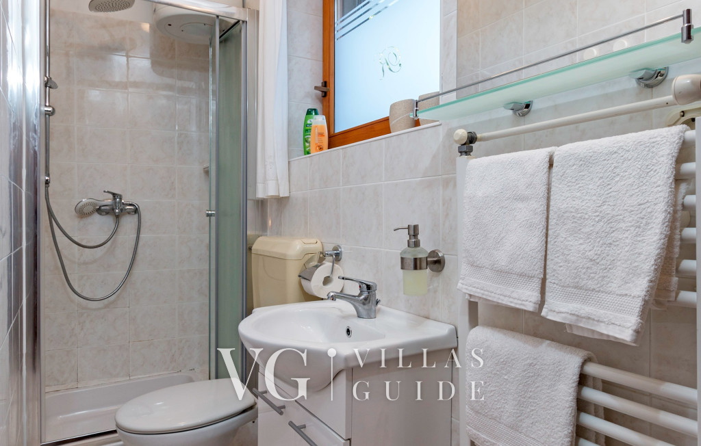 Apartman studio Oliva Bathroom