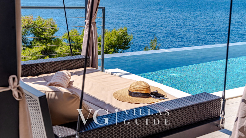 Villa Evia Pool