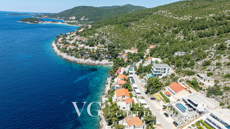 Villa Evia Mikrolage