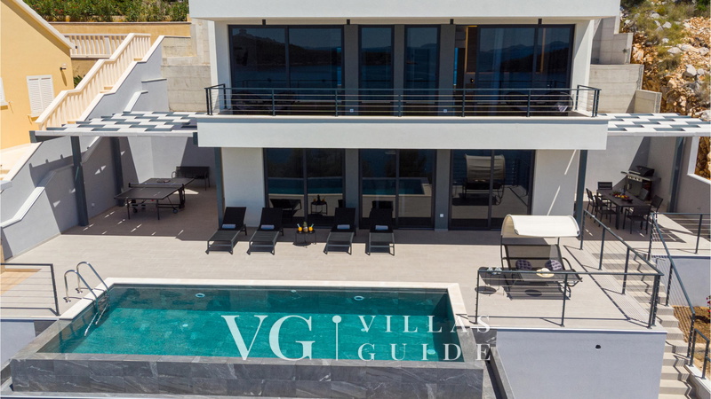 Villa Evia Garten und Außenbereich