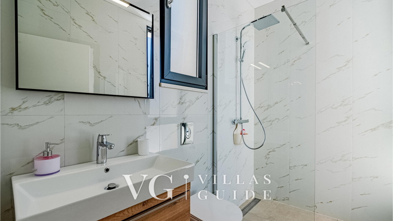 Villa Evia Badezimmer