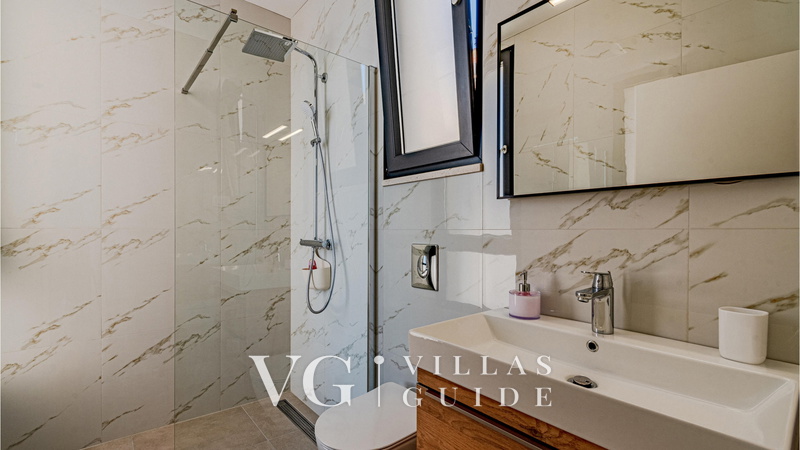 Villa Evia Badezimmer