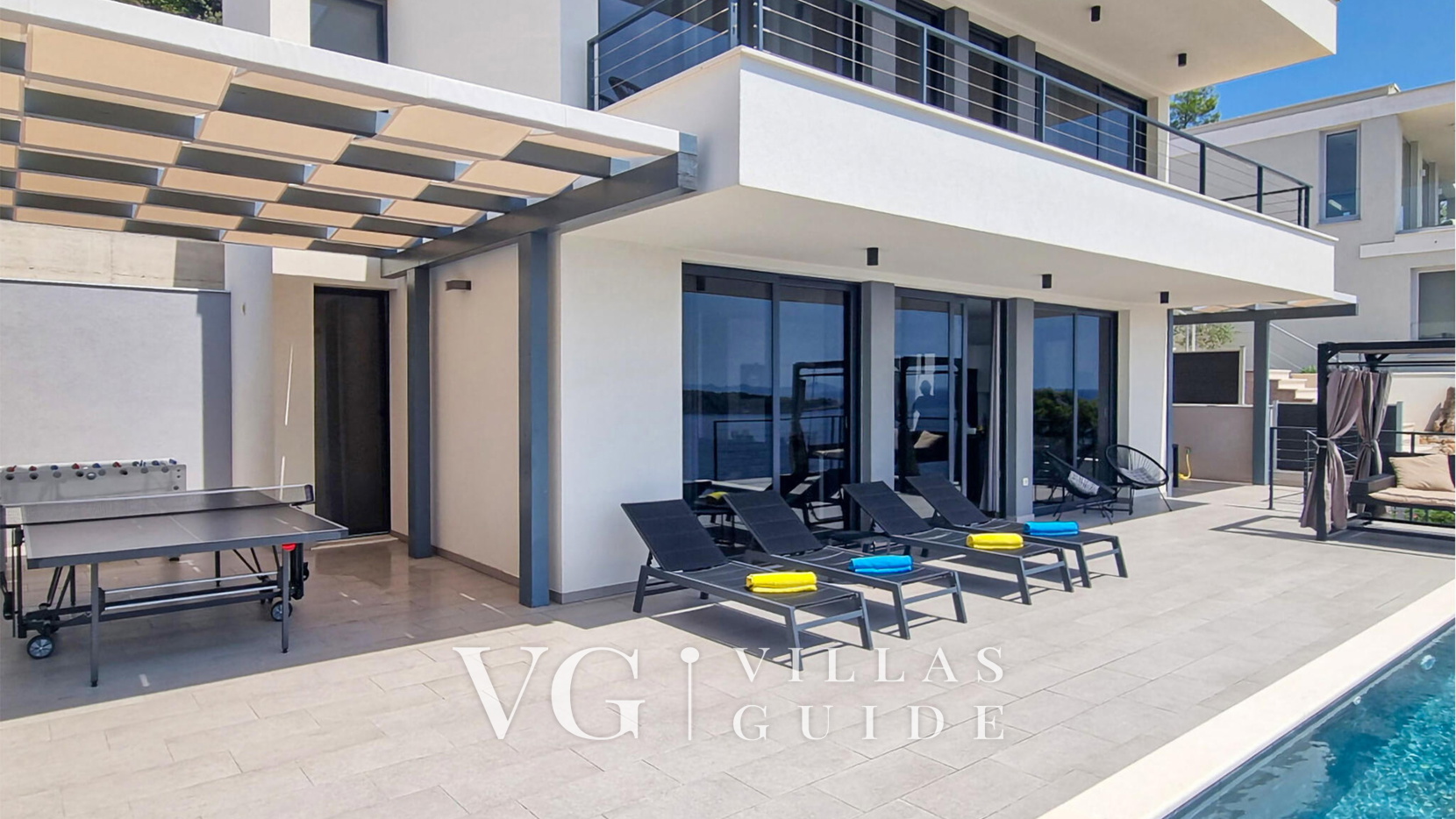 Villa Evia Garten und Außenbereich