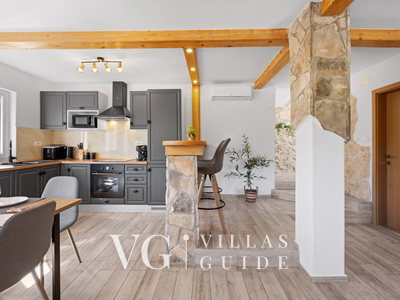 Villa Vista Living room