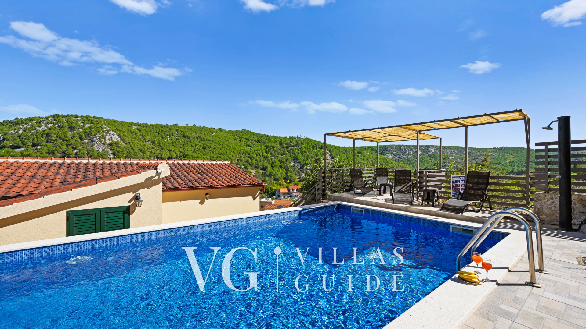 Villa Vista Pool